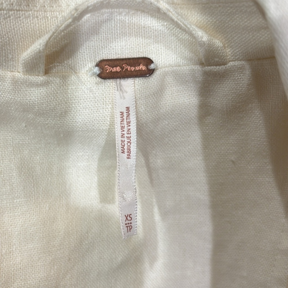 Free People Elegant Women's Cream Belted Blazer - Picture 5 of 7
